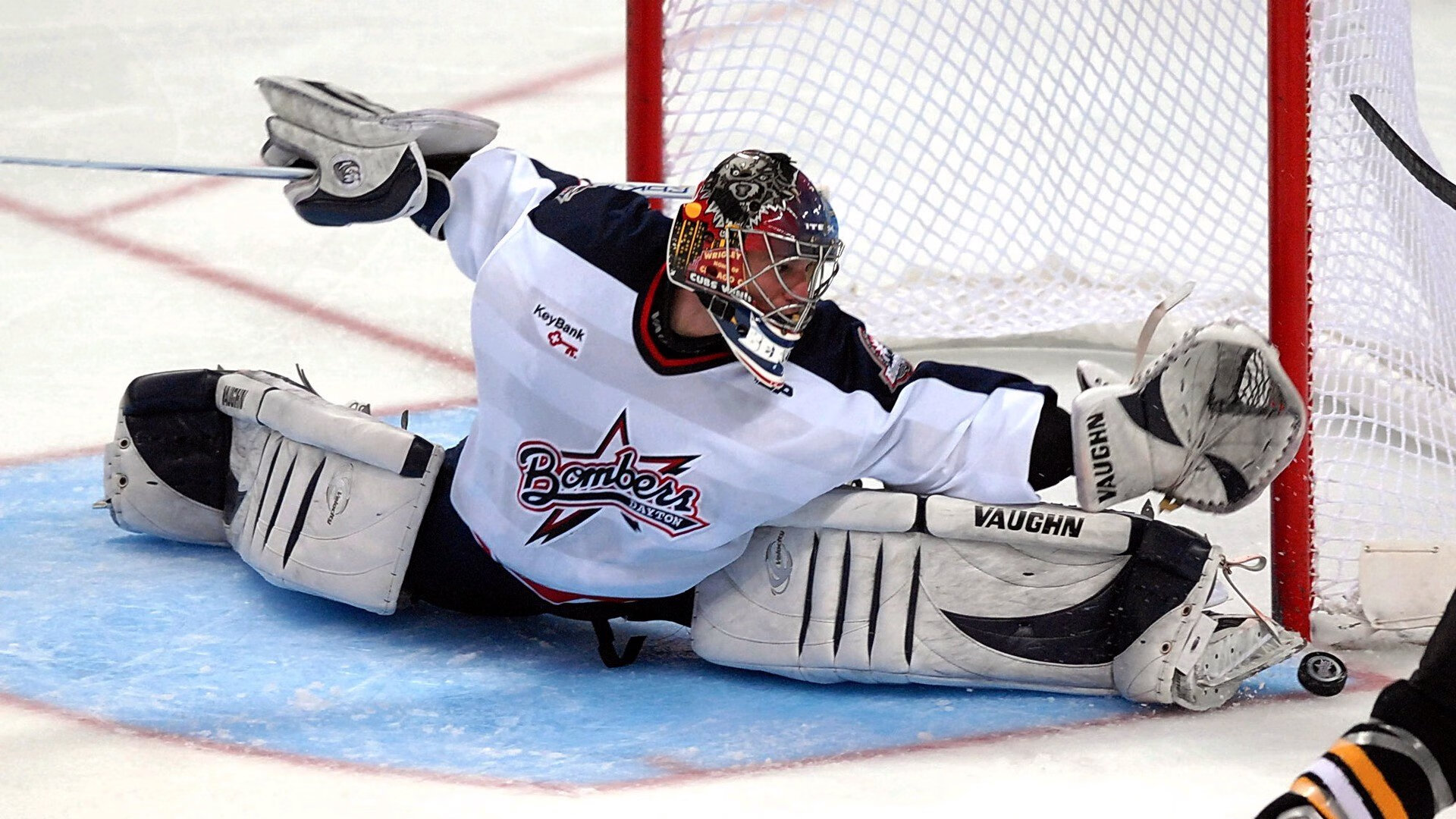 爱游戏体育-眼光毒辣：专家们预测季后赛的“黑马队伍”